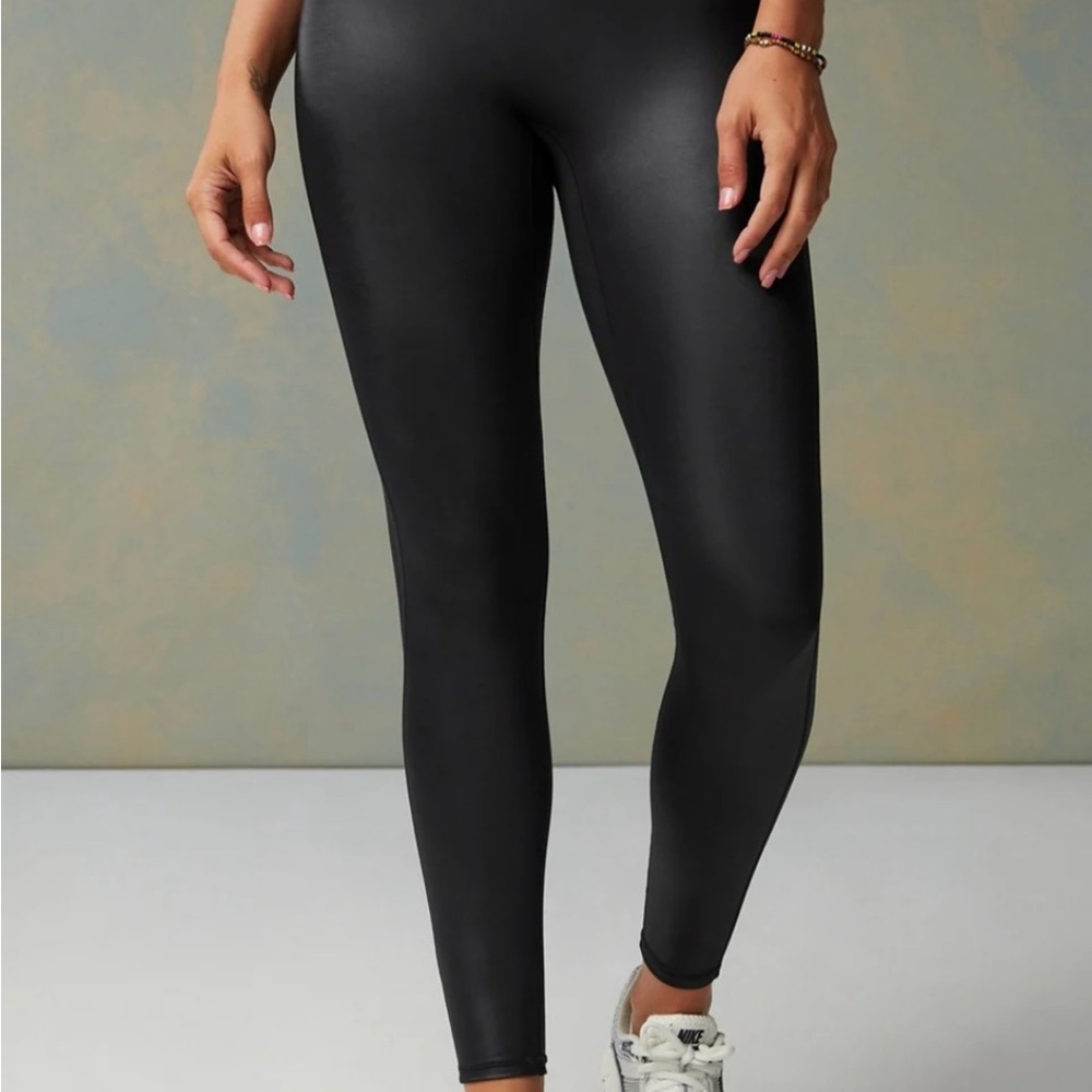 Fabletics Black High-Waisted Leggings Performance Fit Motion 365